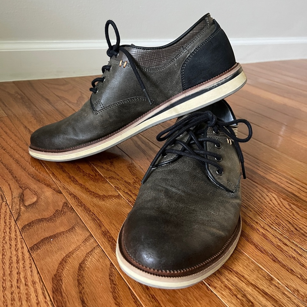 Sonoma Black and Brown Oxfords with Modern Contrast Soles